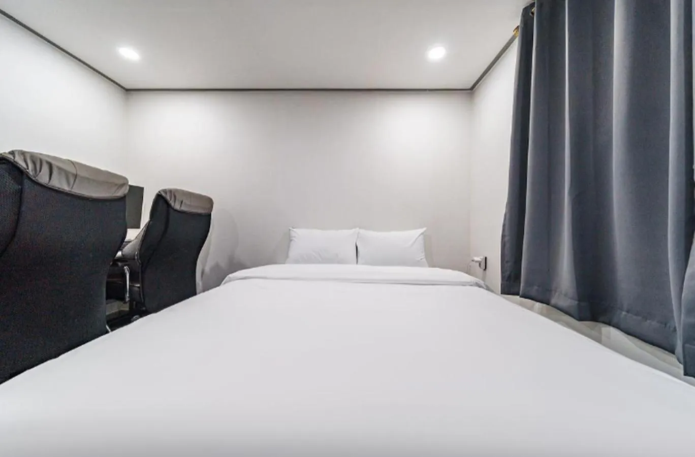**  On & Off Hotel Sung-Ui Station Incheon South Korea