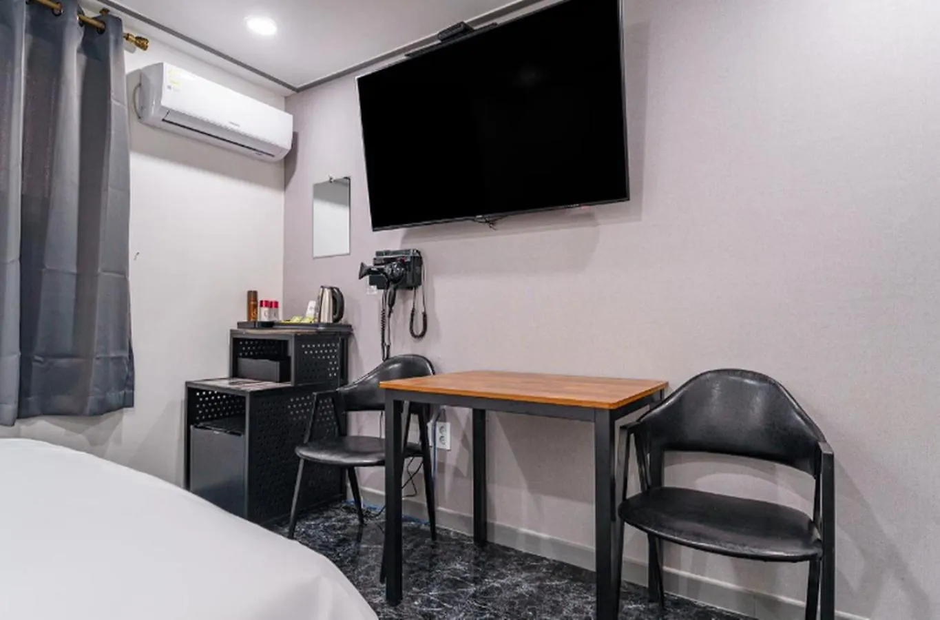On & Off Hotel Sung-Ui Station Incheon South Korea