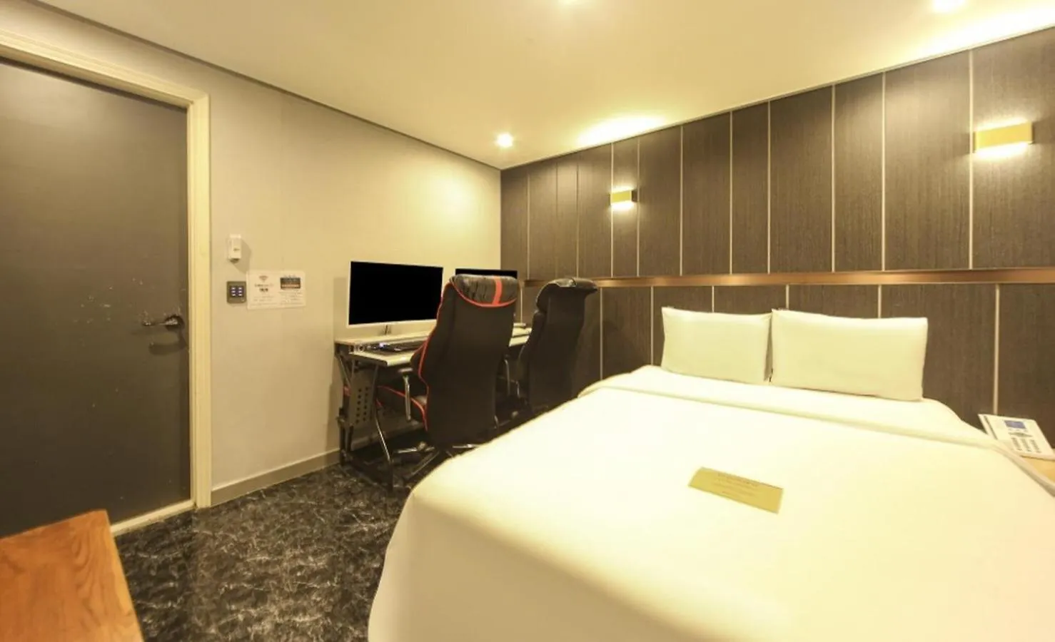 On & Off Hotel Sung-Ui Station Incheon