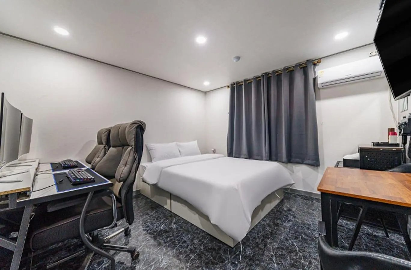 On & Off Hotel Sung-Ui Station 仁川 韩国